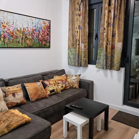Klimt Business Grade New Comfortable Apartment
